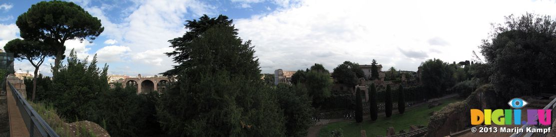 SX30417-25 View of Basilica of Maxentius and Colosseum